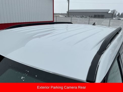 Used 2021 Ford Explorer XLT image 10