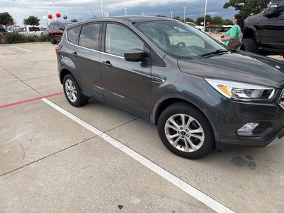 Used 2019 Ford Escape SE