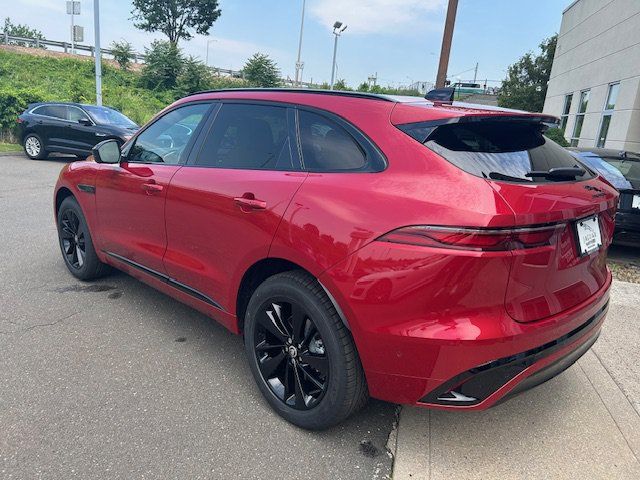 Used 2026 Jaguar F-PACE R-Dynamic S AWD/4WD image 4