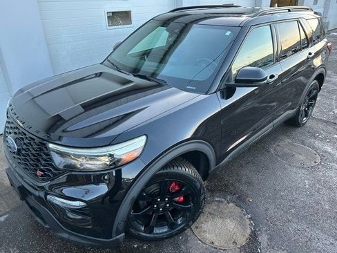 Certified 2020 Ford Explorer ST w/ ST Street Pack image 1