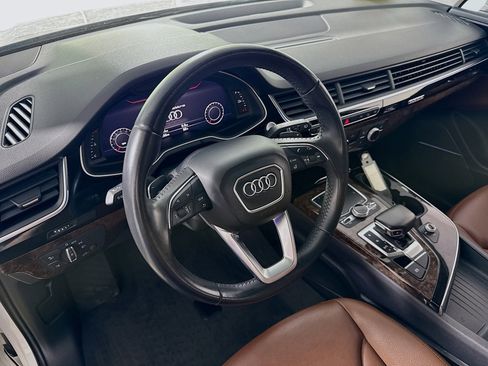 Used 2018 Audi Q7 3.0T Premium Plus AWD/4WD image 13