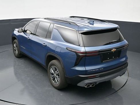Used 2024 Chevrolet Traverse LT AWD/4WD image 29