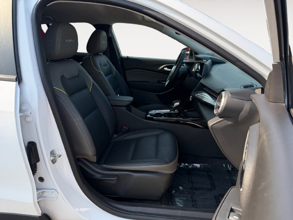 Used 2024 Chevrolet Trax ACTIV w/ Driver Confidence Package FWD image 25