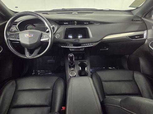 Used 2023 Cadillac XT4 Premium Luxury FWD image 27