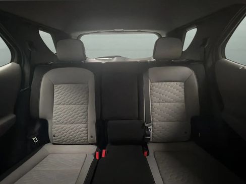 Used 2019 Chevrolet Equinox LS FWD image 19
