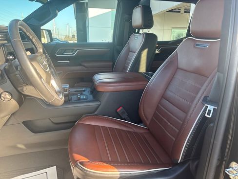 Used 2023 GMC Sierra 1500 Denali Ultimate image 13