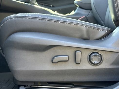 Certified 2025 Subaru Outback Limited w/ Popular Package #2 image 24