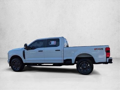 Used 2024 Ford F250 XL w/ STX Appearance Package image 9