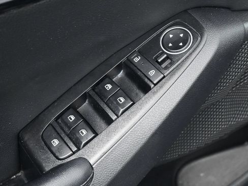 Used 2024 Kia Seltos EX FWD image 14