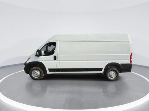New 2026 RAM ProMaster 2500 w/ Convenience Group FWD image 5