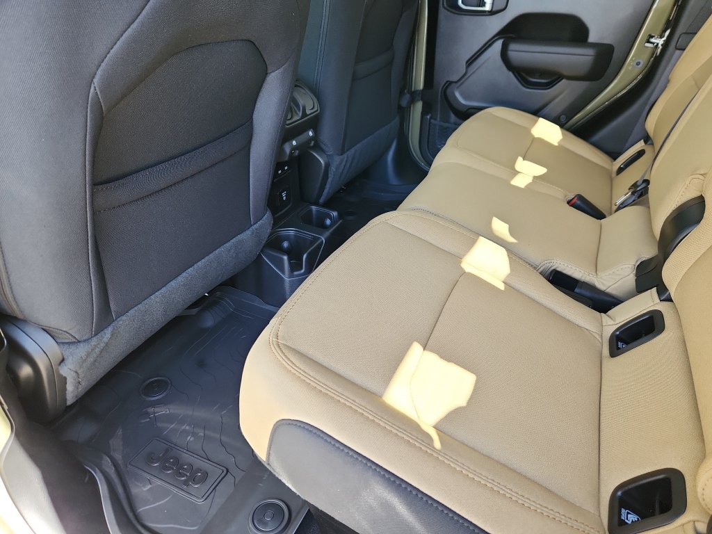 New 2026 Jeep Gladiator Willys AWD/4WD image 8