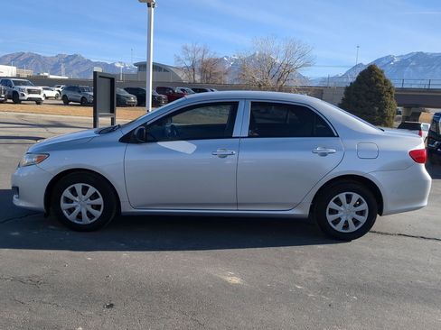 Used 2009 Toyota Corolla image 2