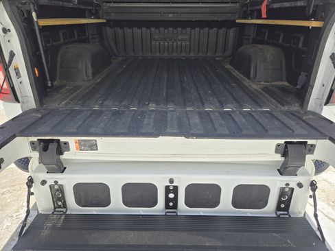 Used 2021 GMC Sierra 1500 SLT image 35