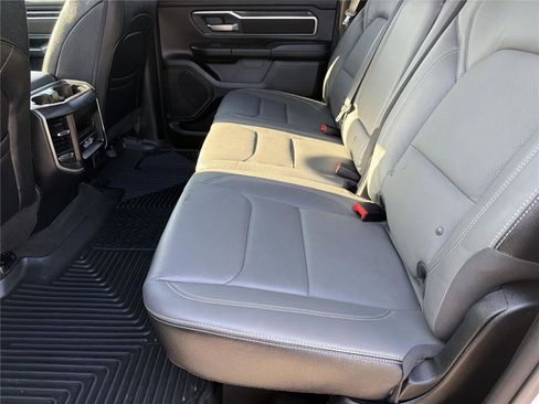Used 2024 RAM 1500 Big Horn AWD/4WD image 19