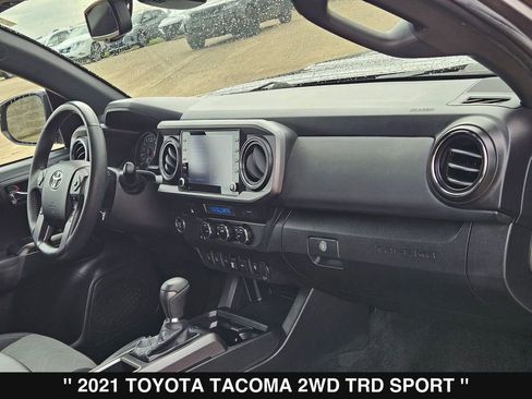 Used 2021 Toyota Tacoma TRD Sport w/ Technology Package RWD image 29