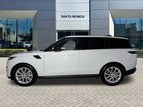 New 2025 Land Rover Range Rover Sport image 5
