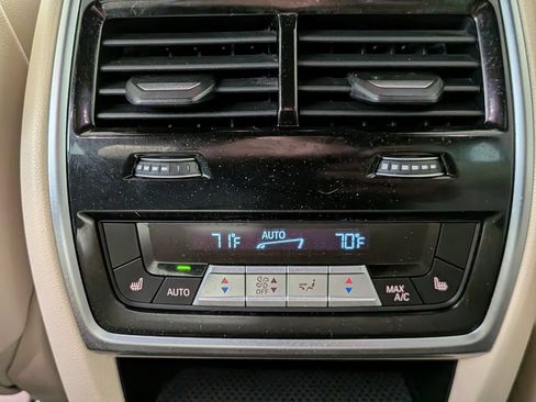 Used 2020 BMW X5 xDrive40i w/ Premium Package AWD/4WD image 24