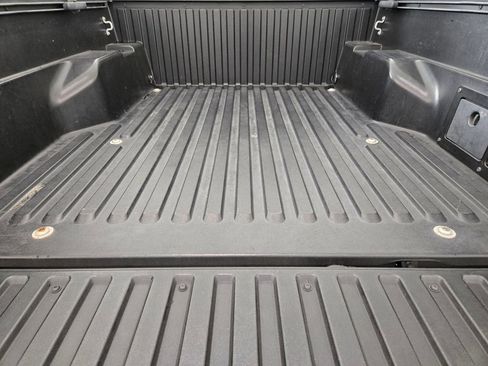 Used 2019 Toyota Tacoma TRD Off-Road w/ Technology Package RWD image 19