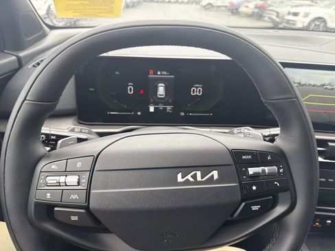 New 2026 Kia Sportage X-Line image 11