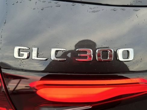 New 2026 Mercedes-Benz GLC 300 GLC 300 image 9