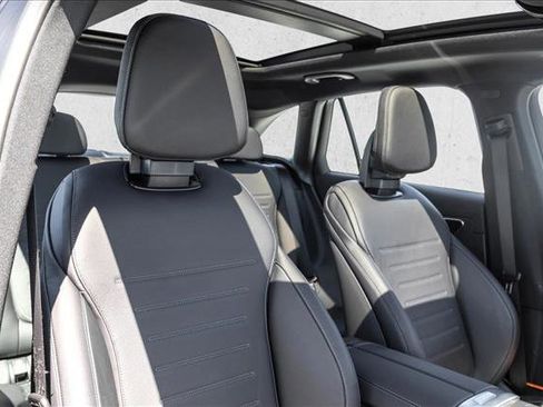 New 2026 Mercedes-Benz GLC 43 AMG 4MATIC image 26