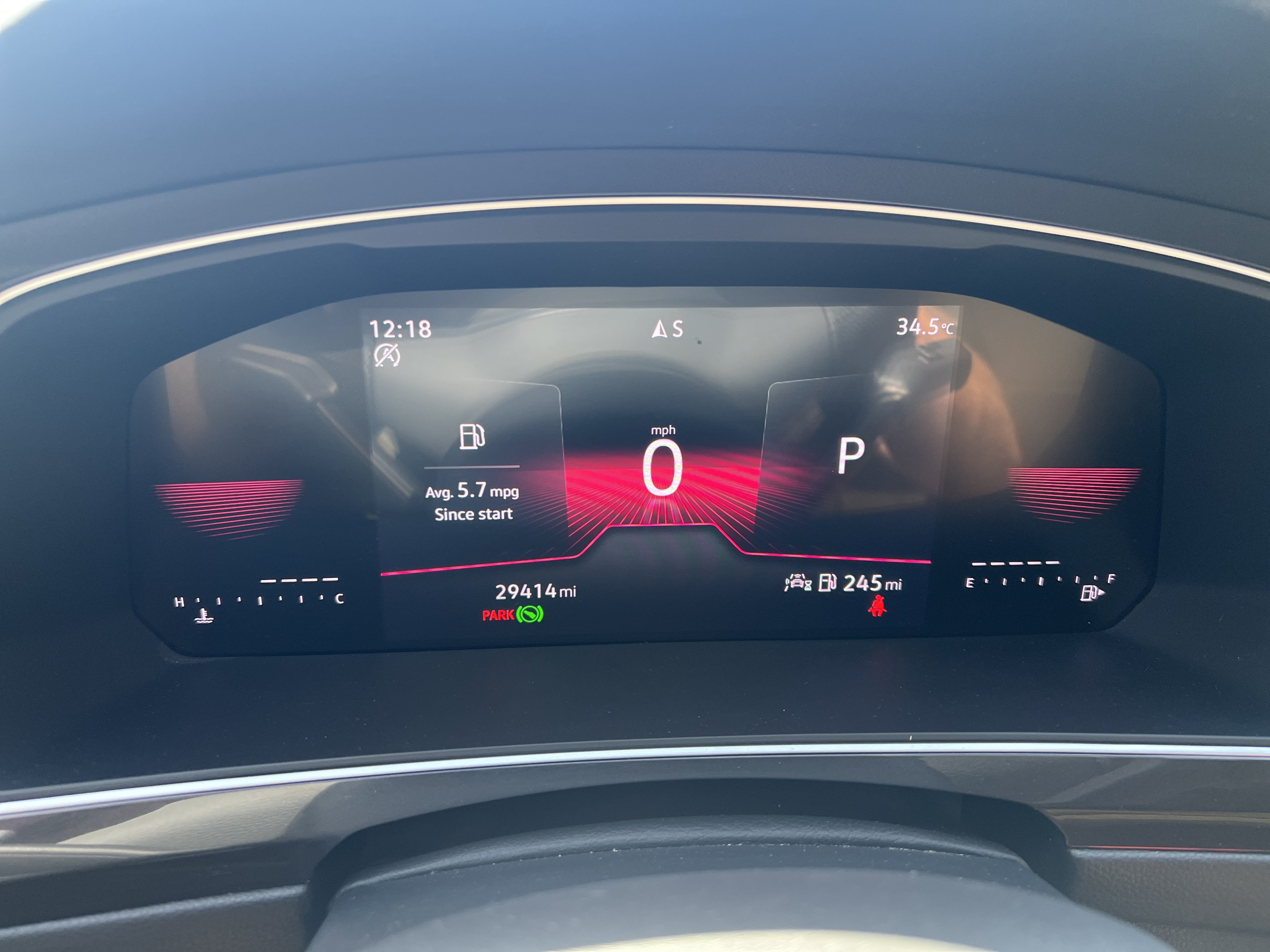 Certified 2024 Volkswagen Tiguan SE R-Line FWD image 18