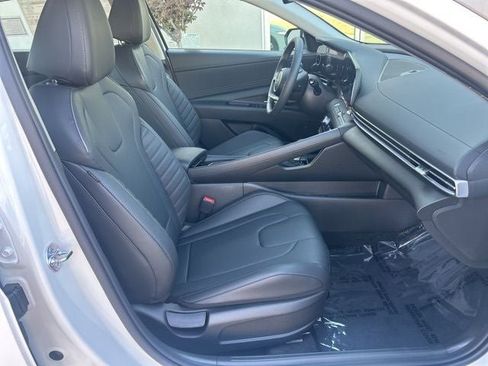 New 2026 Hyundai Elantra Limited image 34
