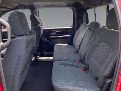 Used 2025 RAM 1500 Big Horn AWD/4WD image 13