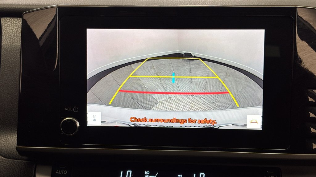 Used 2025 Toyota Camry SE FWD image 41