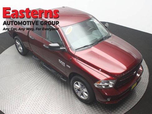 Used 2019 RAM 1500 Express w/ Express Value Package RWD image 3