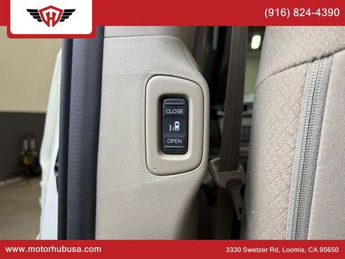 Used 2016 Honda Odyssey EX image 50