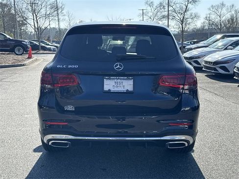 Used 2022 Mercedes-Benz GLC 300 GLC 300 image 6