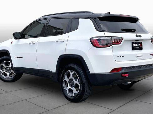 Used 2022 Jeep Compass Trailhawk AWD/4WD image 12