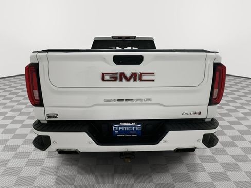 Used 2020 GMC Sierra 1500 AT4 w/ AT4 Premium Package AWD/4WD image 4