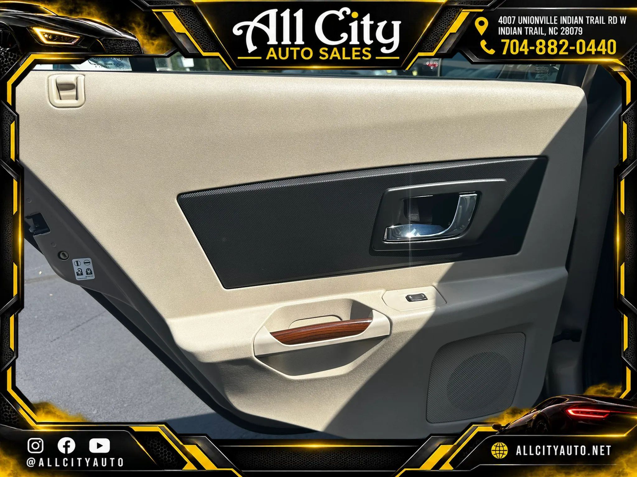 Used 2005 Cadillac CTS 3.6 w/ Preferred Equipment Group RWD image 32