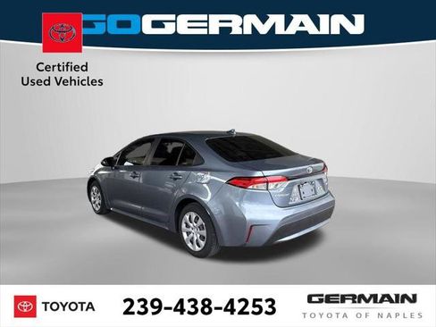 Certified 2022 Toyota Corolla LE FWD image 3