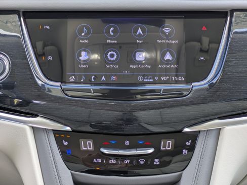 Used 2025 Cadillac XT6 Premium Luxury w/ LPO, Floor Liner Package FWD image 17
