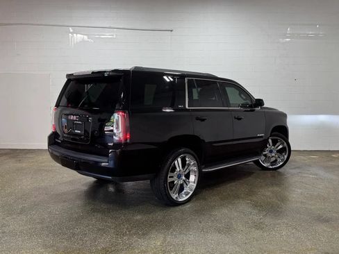 Used 2019 GMC Yukon SLT AWD/4WD image 3