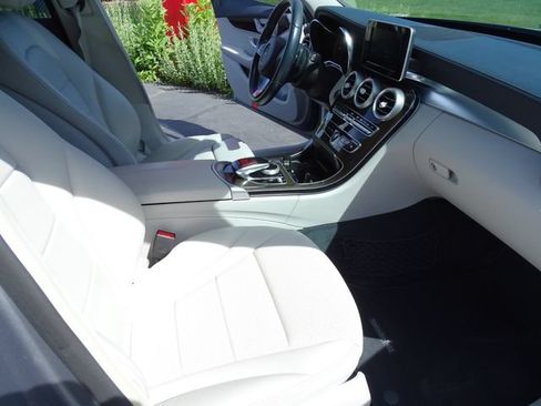 Used 2015 Mercedes-Benz C 300 Sedan image 12