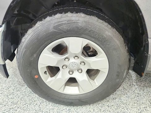 Used 2023 RAM 1500 Big Horn image 13