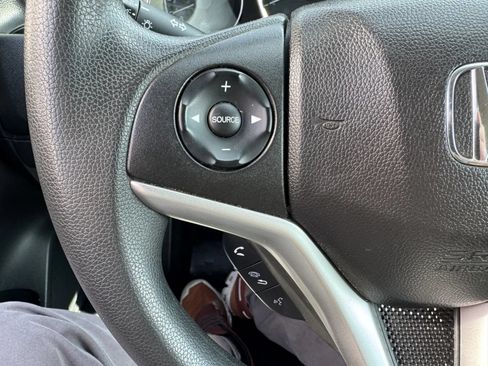 Used 2017 Honda Fit LX image 22