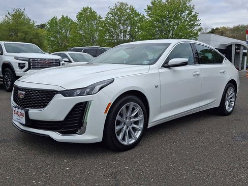 Used 2024 Cadillac CT5 Luxury w/ Cold Weather Package AWD/4WD image 3
