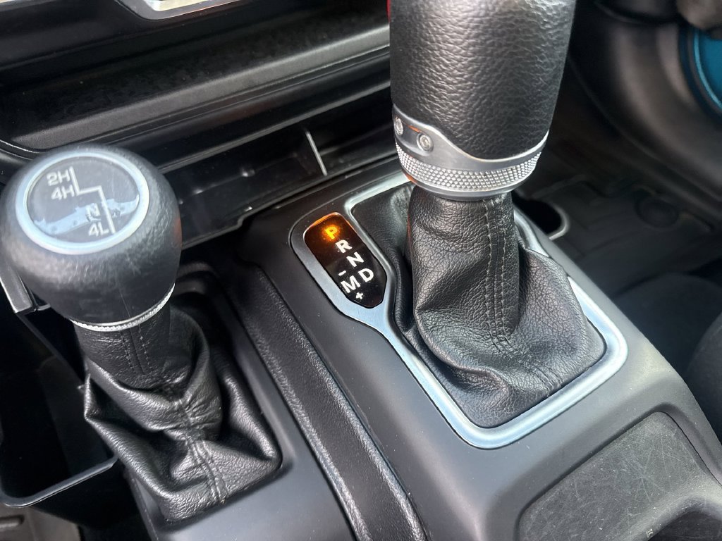 Used 2020 Jeep Wrangler Unlimited Sport S AWD/4WD image 25