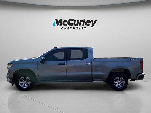 Used 2023 Chevrolet Silverado 1500 LT w/ LPO, Dark Essentials Package AWD/4WD image 4