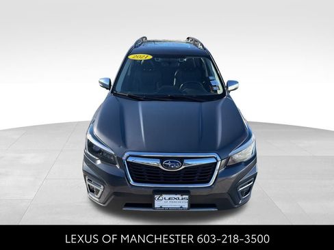 Used 2021 Subaru Forester Touring image 2