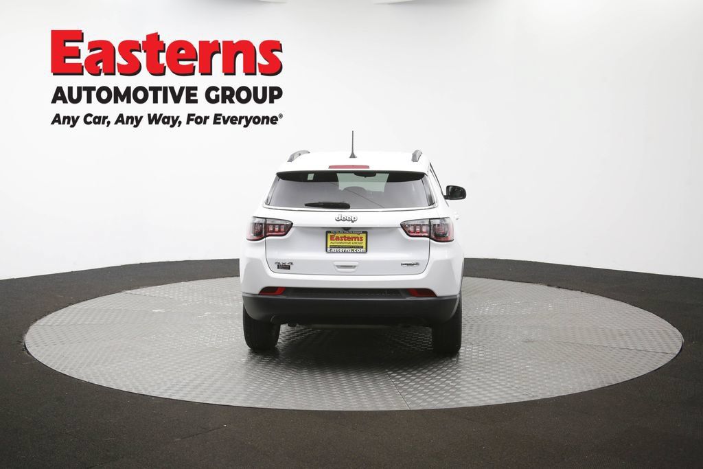 Used 2024 Jeep Compass Latitude AWD/4WD image 35