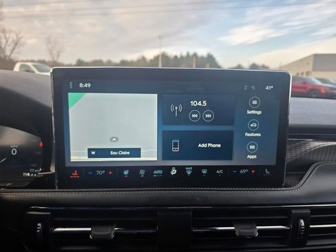 Certified 2023 Lincoln Corsair Reserve w/ Equipment Group 202A image 15