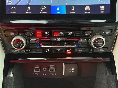 Used 2022 Jeep Grand Cherokee L Overland image 30