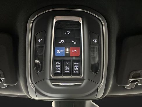 New 2025 Jeep Grand Cherokee L Limited w/ Black Appearance Package image 26