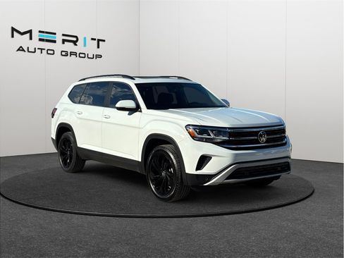 Used 2022 Volkswagen Atlas SE FWD image 1